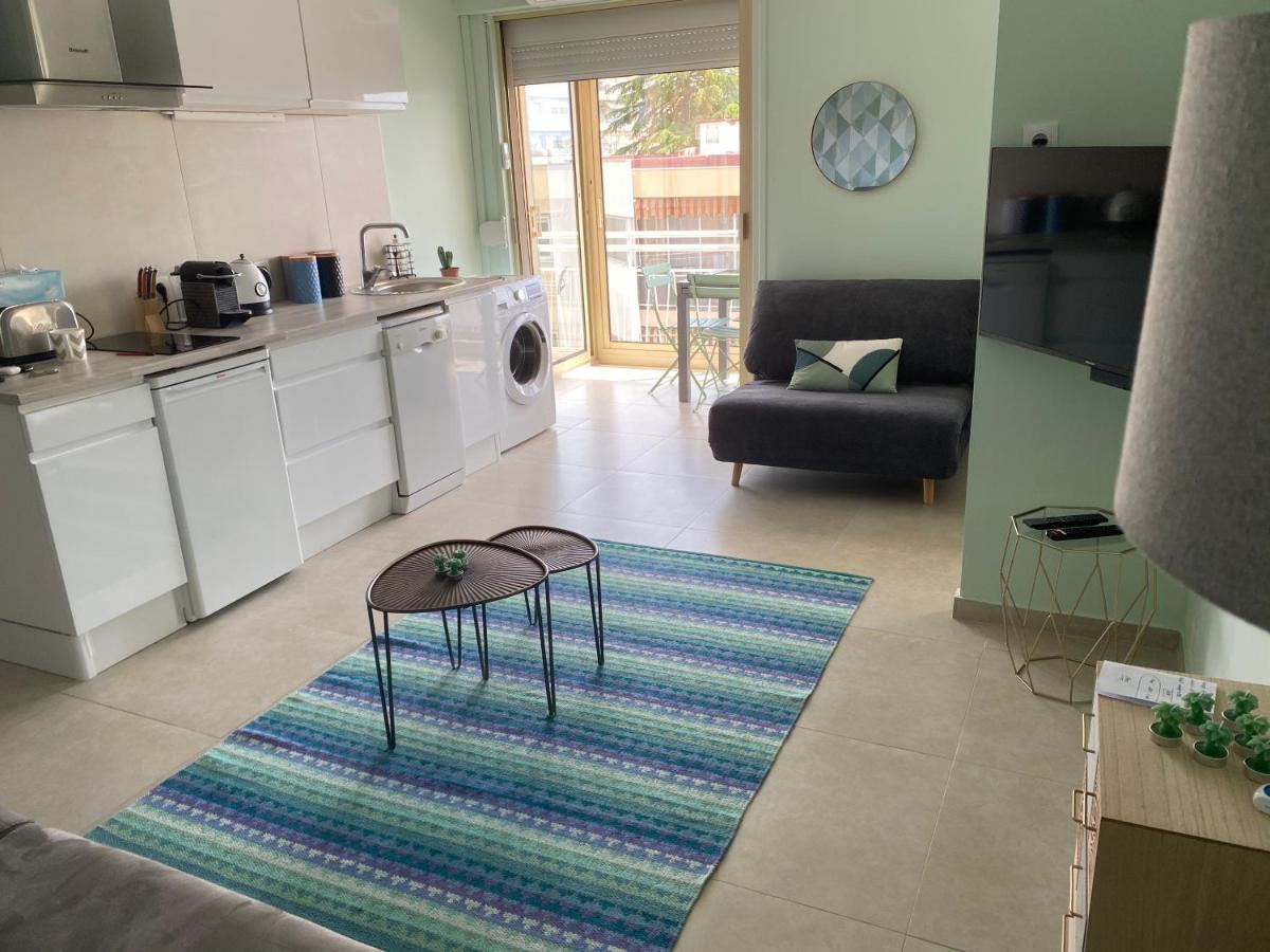 Appartement Rooftop, Premiere Ligne, Vue Mer, 50M De Plage Du Midi Cannes Exterior photo